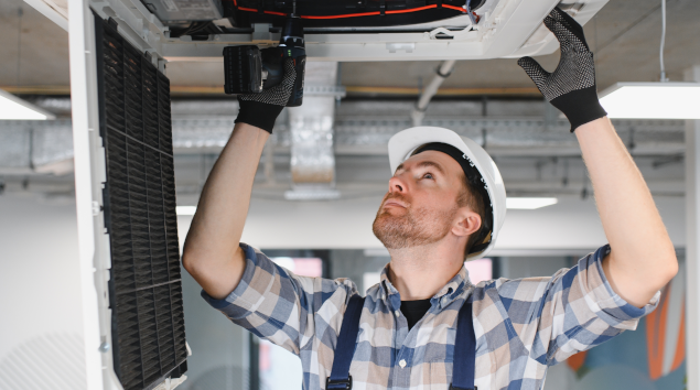 Techniker (m/w/d) für Instandhaltung und Betriebstechnik